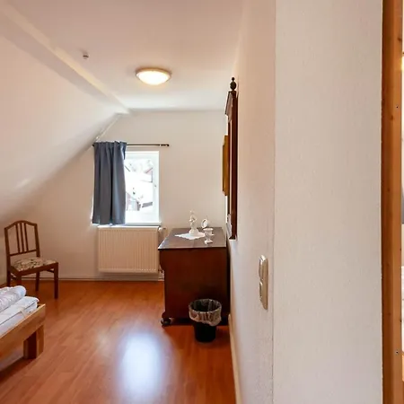 Lauwenhaus Mit Sauna Und Eingezaeunten Garten برونلاغ