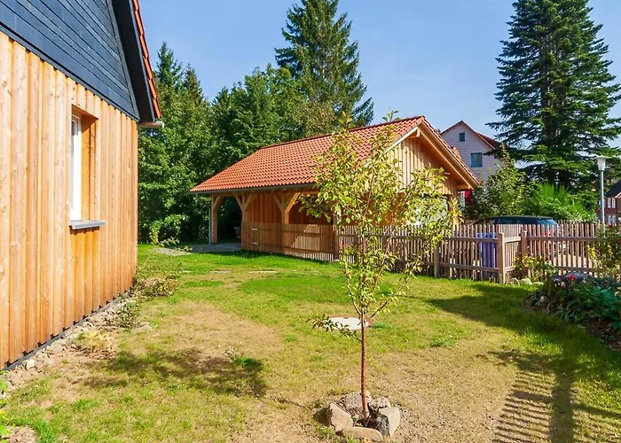 Lauwenhaus Mit Sauna Und Eingezaeunten Garten Tatil Evi *